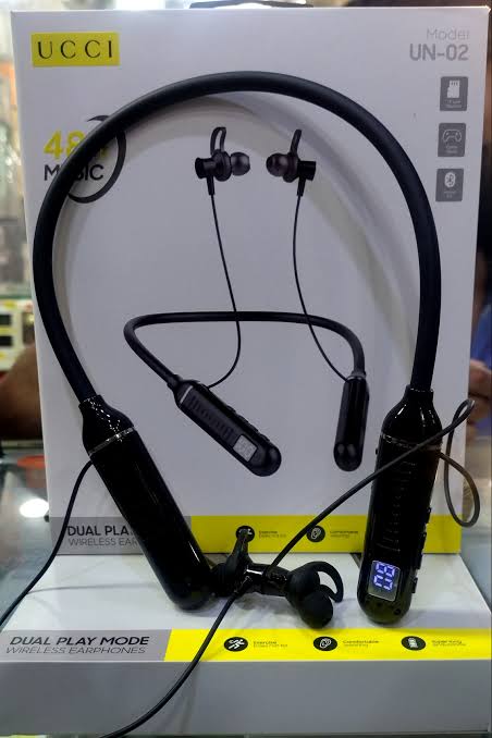 Neckband Bluetooth Headphones – 72 Ghante Music Time, Memory Card Slot